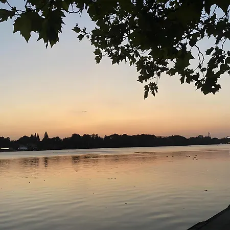Gemuetliche In Lejlighed *